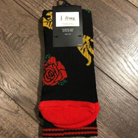 (SALE 🚨) Tiger Rose Socks Steve Madden - Picture 3 of 3